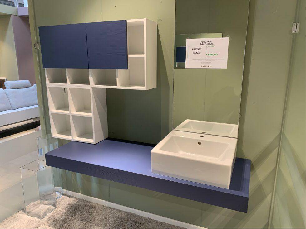 Mobile bagno sospeso