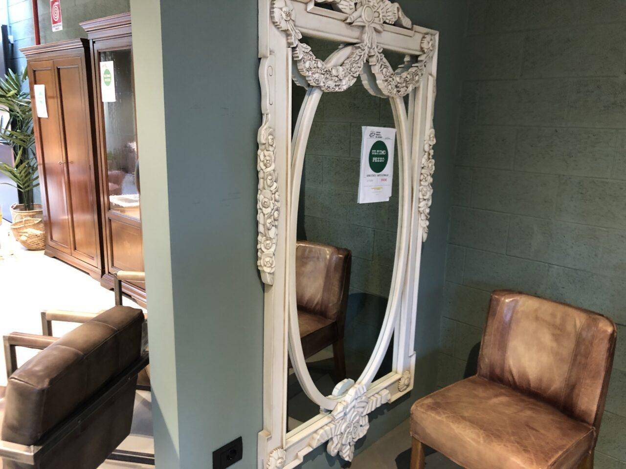 Specchio artigianale